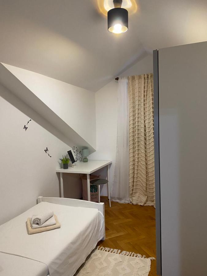 Apartments Fancy Old Town Сплит Экстерьер фото