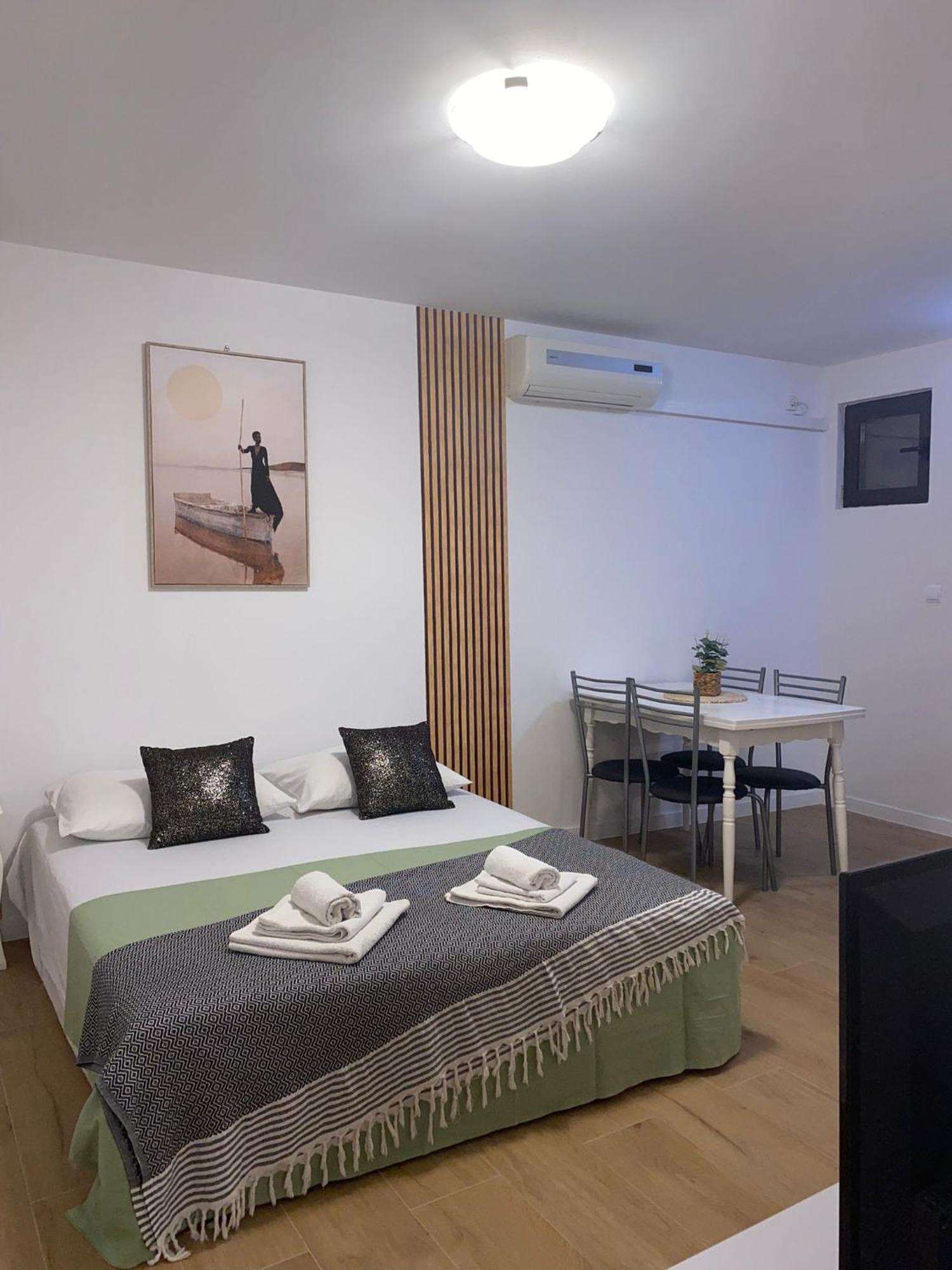 Apartments Fancy Old Town Сплит Экстерьер фото